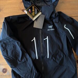 Arc'teryx Men's Black Raincoat with White Accents